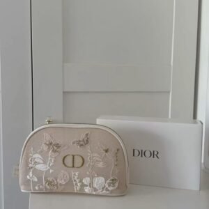 Trousse dior avec boite